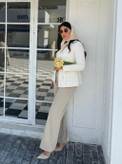 کت زنانه لوکس ژیوار با پارچه دانتل قیطون دوزی شده و آستردار